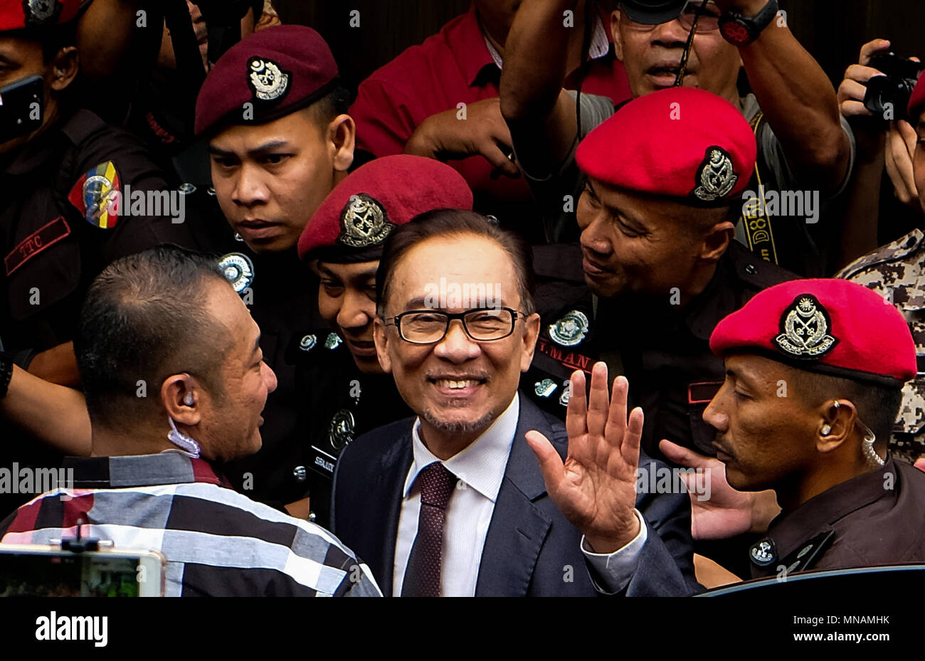 Anwar Ibrahim High Resolution Stock Photography and Images - Alamy