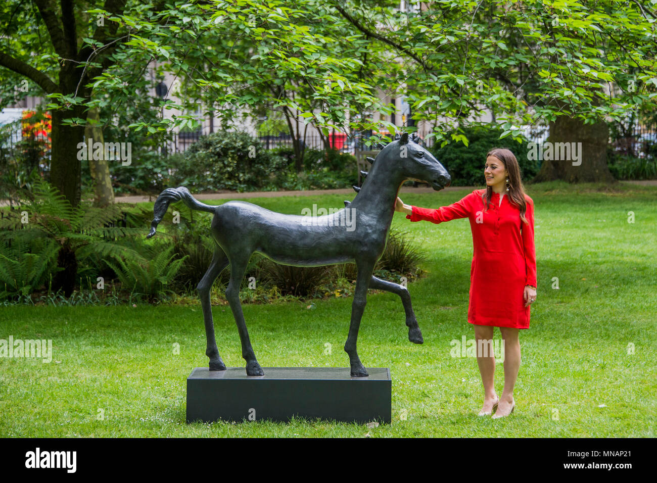 London, UK. 16th May 2018. Barry Flanagan, Field Day 2 (Kore Horse), 1987 - Christie’s will present ‘Sculpture in the Square’ an outdoor sculpture garden set within St James’s Square, London, on view to the public from 17 May to 20 June 2018. Credit: Guy Bell/Alamy Live News Stock Photo