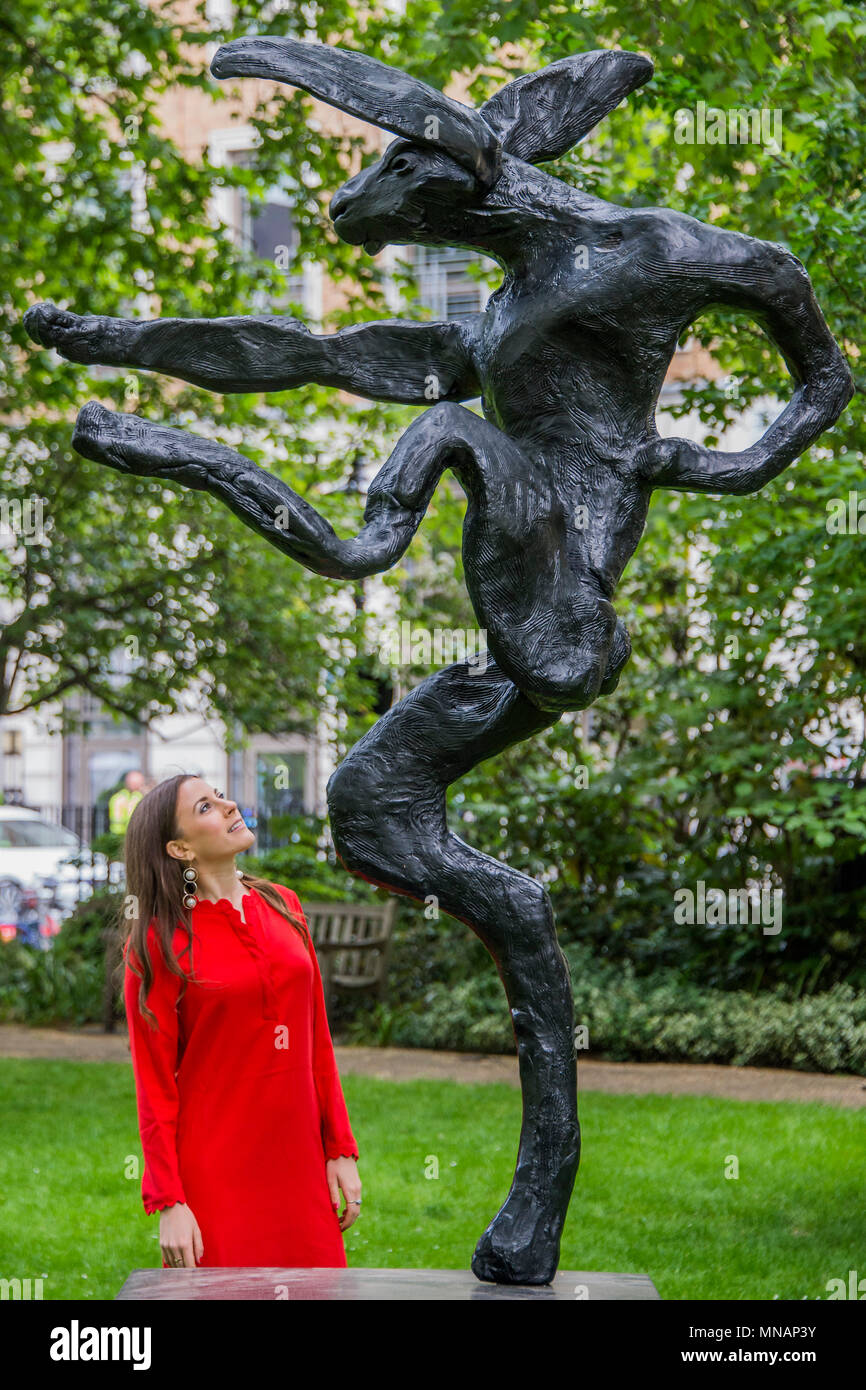 London, UK. 16th May 2018. Barry Flanagan, Nijinski Hare, 1985,  - Christie’s will present ‘Sculpture in the Square’ an outdoor sculpture garden set within St James’s Square, London, on view to the public from 17 May to 20 June 2018. Credit: Guy Bell/Alamy Live News Stock Photo