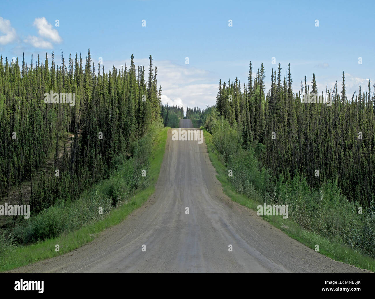 Dalton highway truck hires stock photography and images Alamy