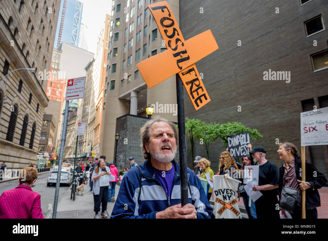 Divested Community Divest ny hi-res stock photography and images - Alamy
