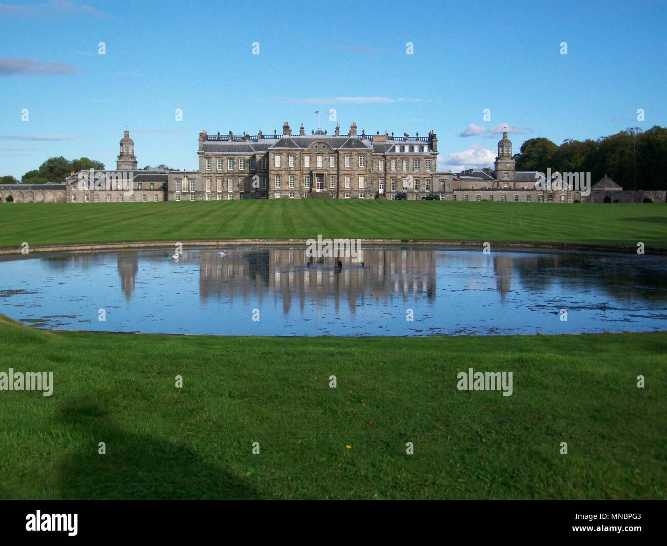 Hopetoun House, near Edinburgh Stock Photo Alamy