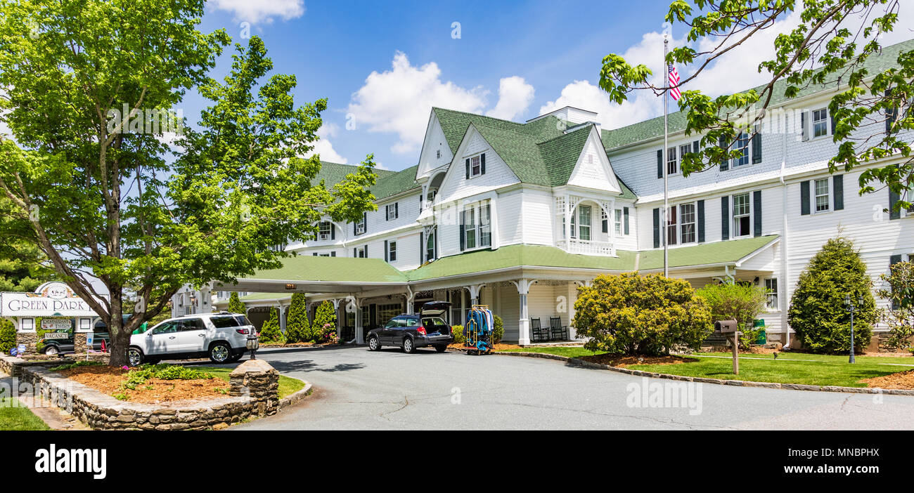 The Green Park Inn in Blowing Rock, NC, USA, the late 19th century structure is the state's 2nd oldest operating resort hotel. Stock Photo