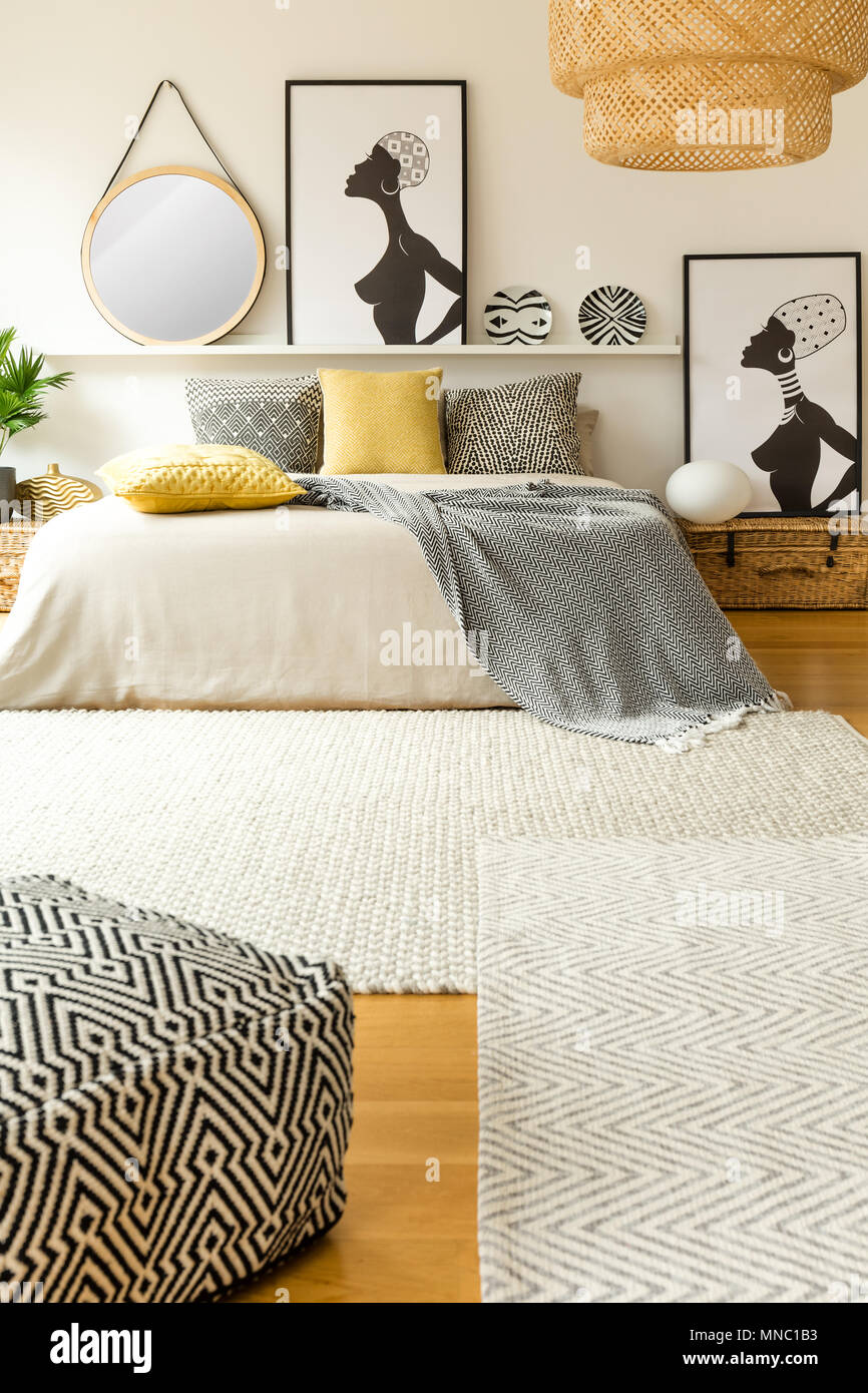 yellow pillows for bed