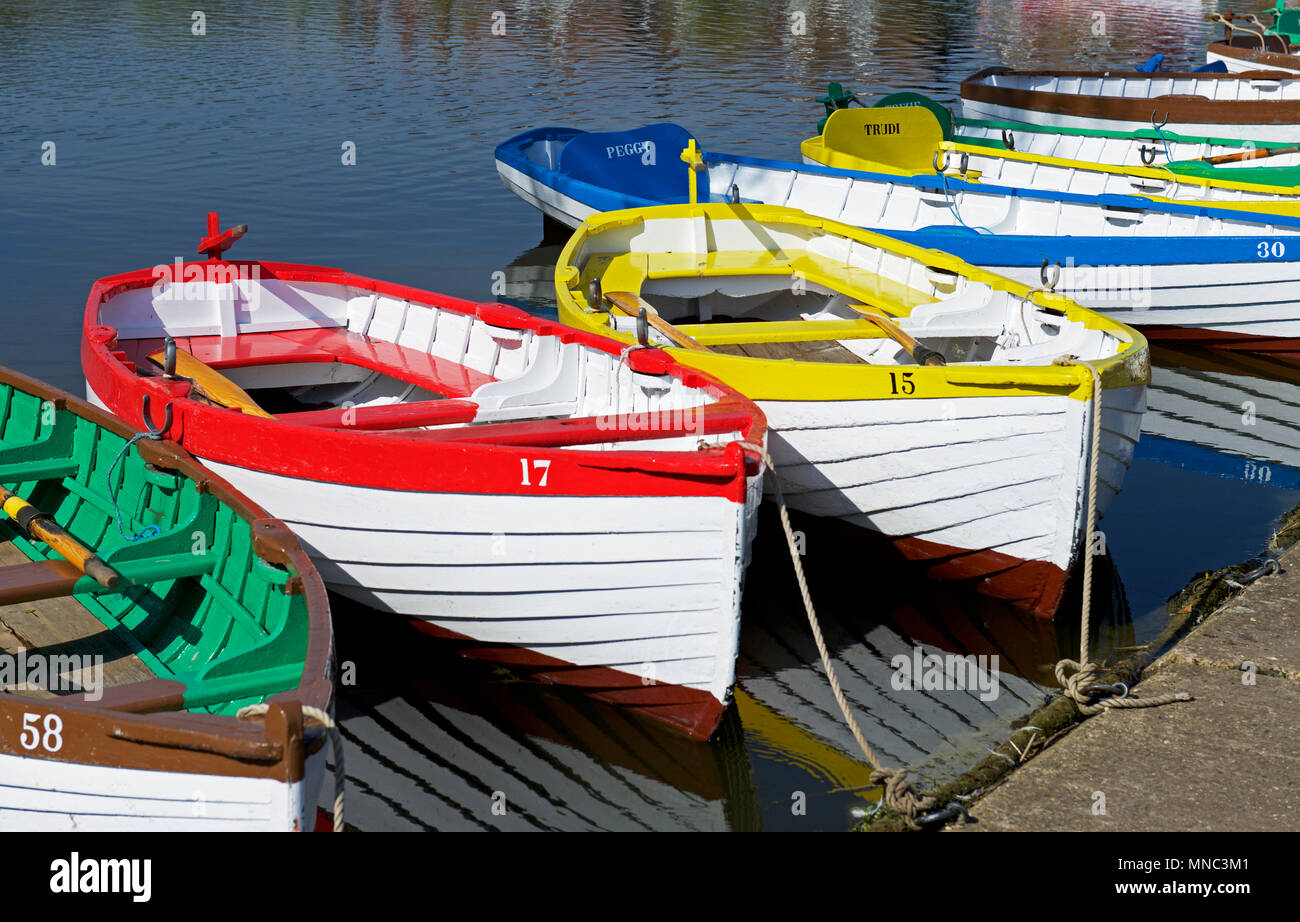 Rowing boats on thorpeness meare suffolk hires stock photography and
