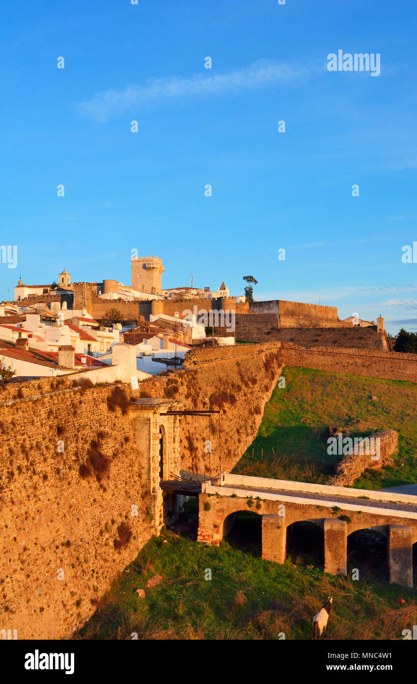 The walled city of Estremoz. Alentejo, Portugal Stock Photo