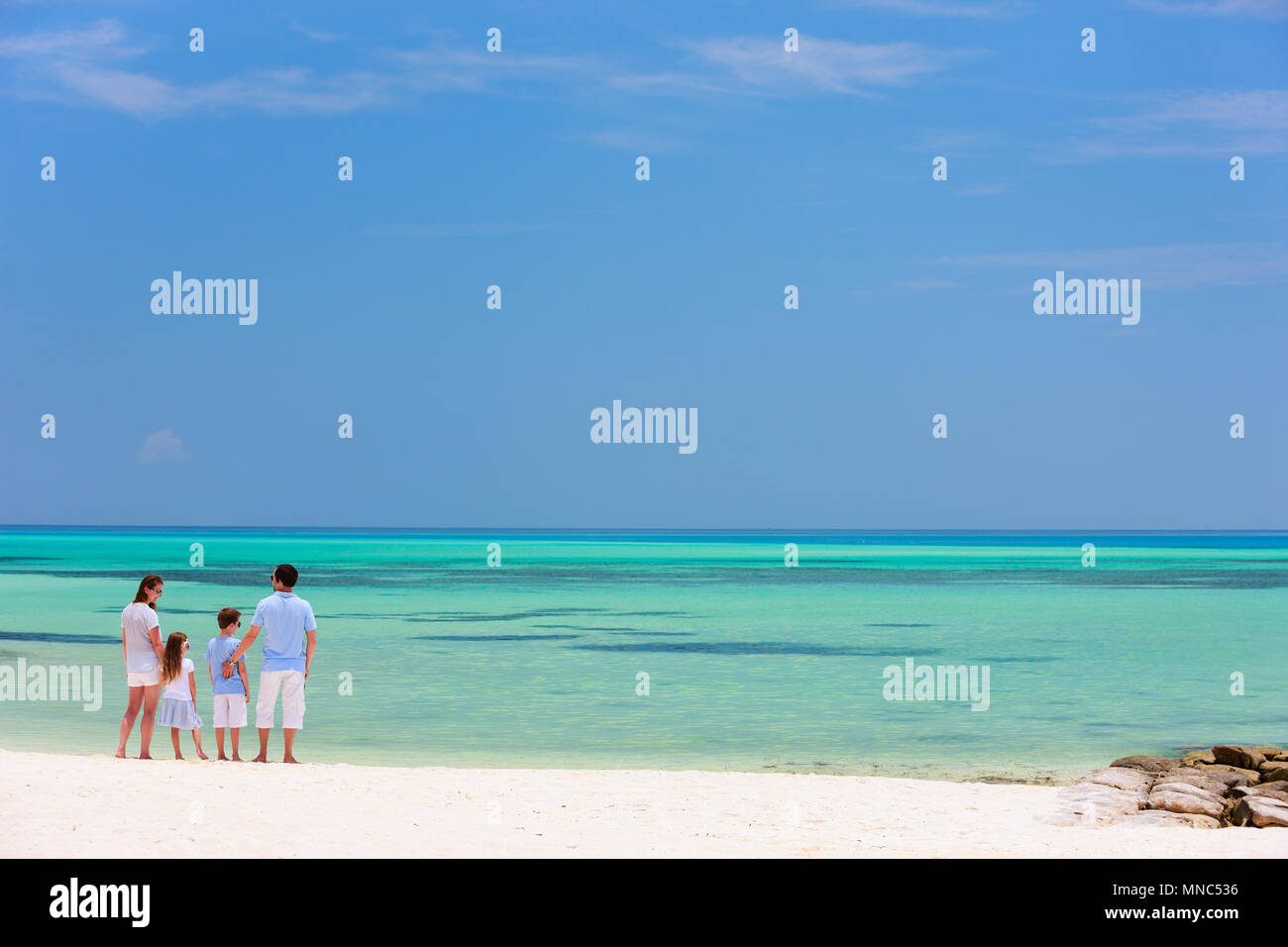 Sand family four summer hi-res stock photography and images - Alamy