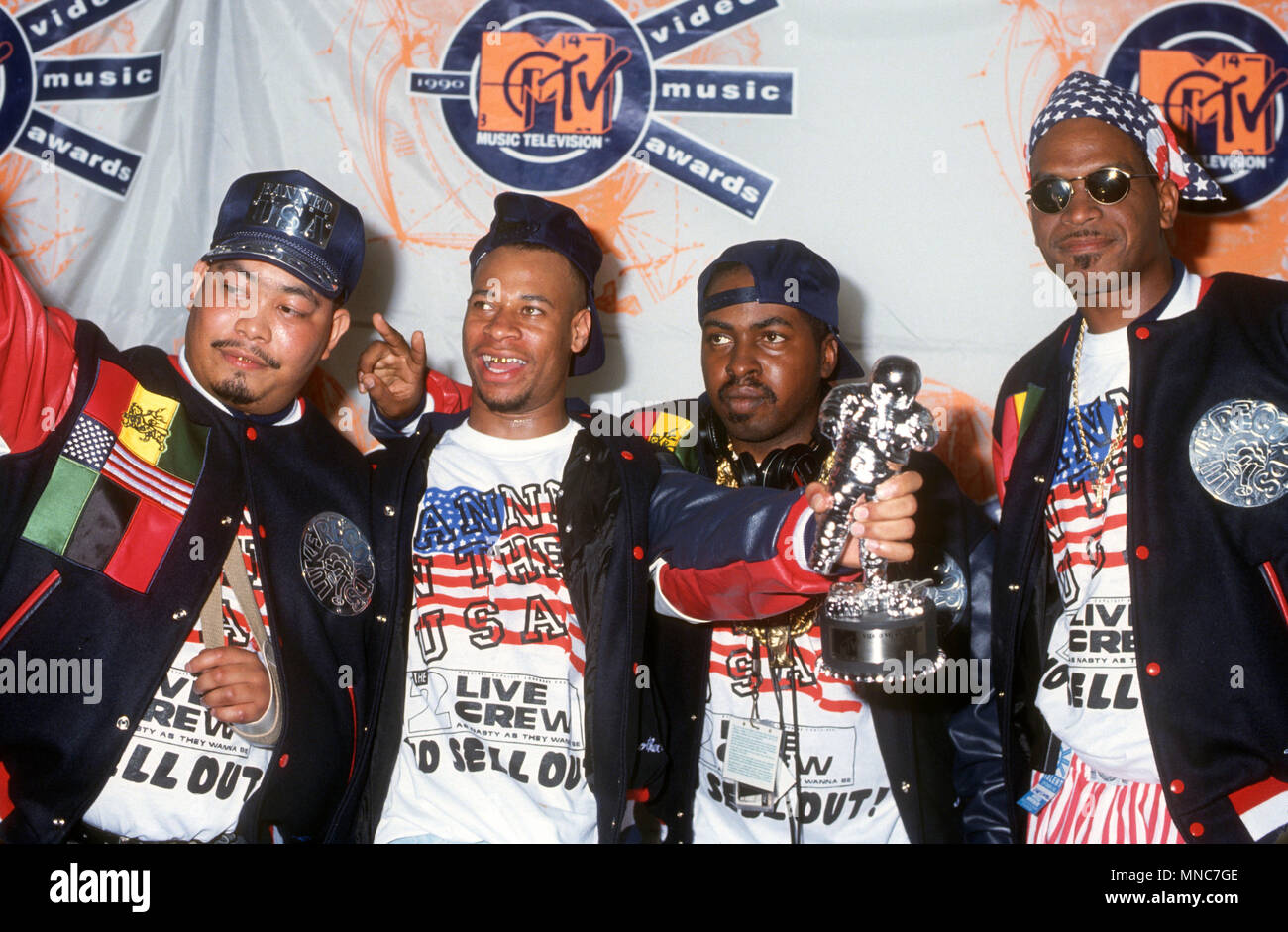 2 live crew hi-res stock photography and images