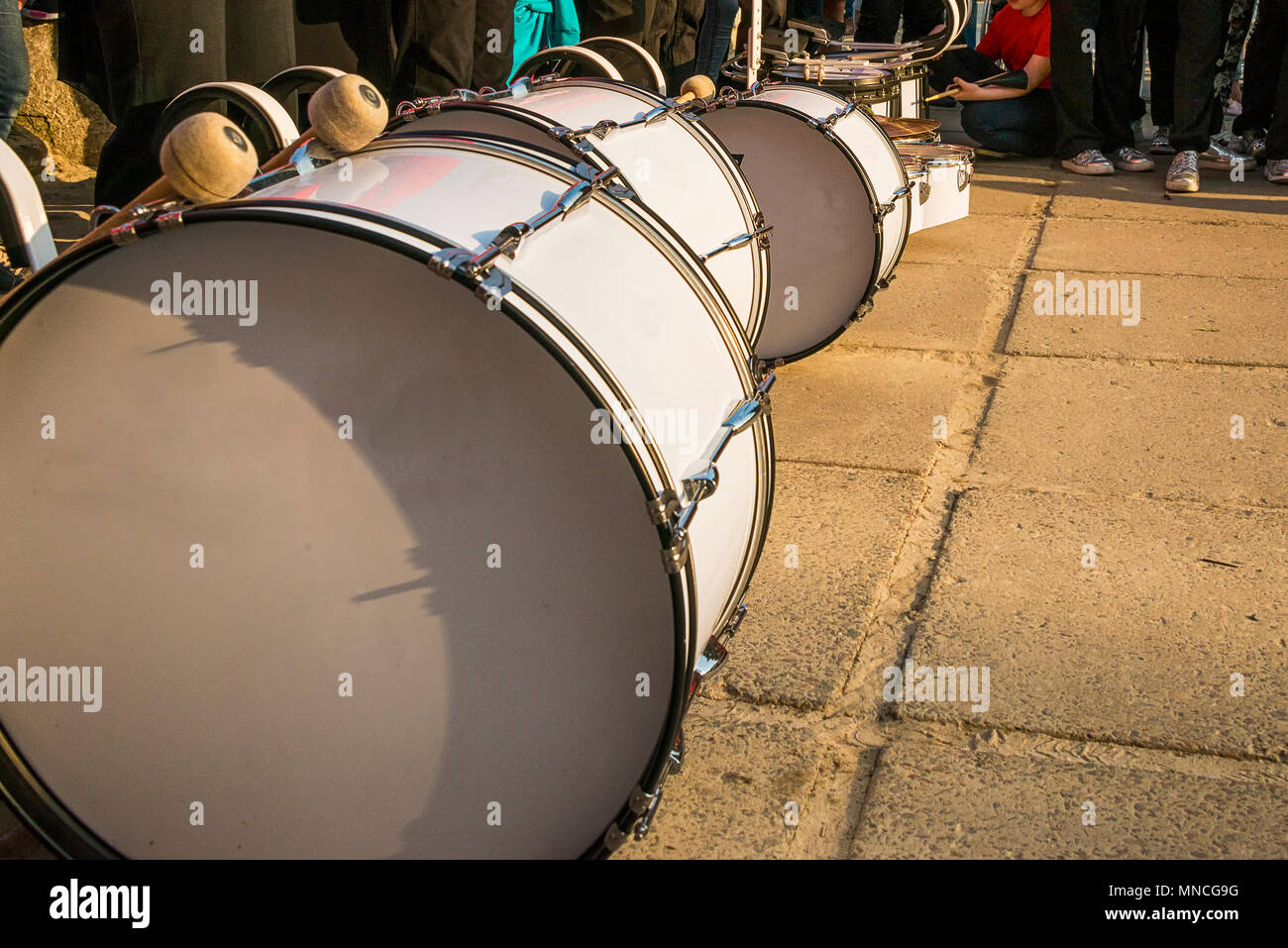 Marching band bass drums hi-res stock photography and images - Alamy
