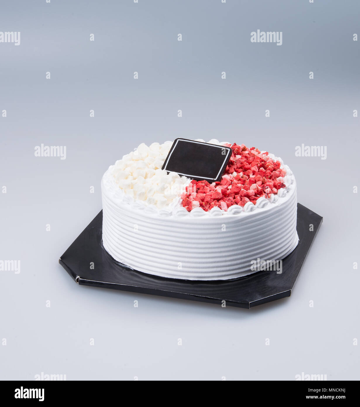 Top view birthday cake hi-res stock photography and images - Alamy