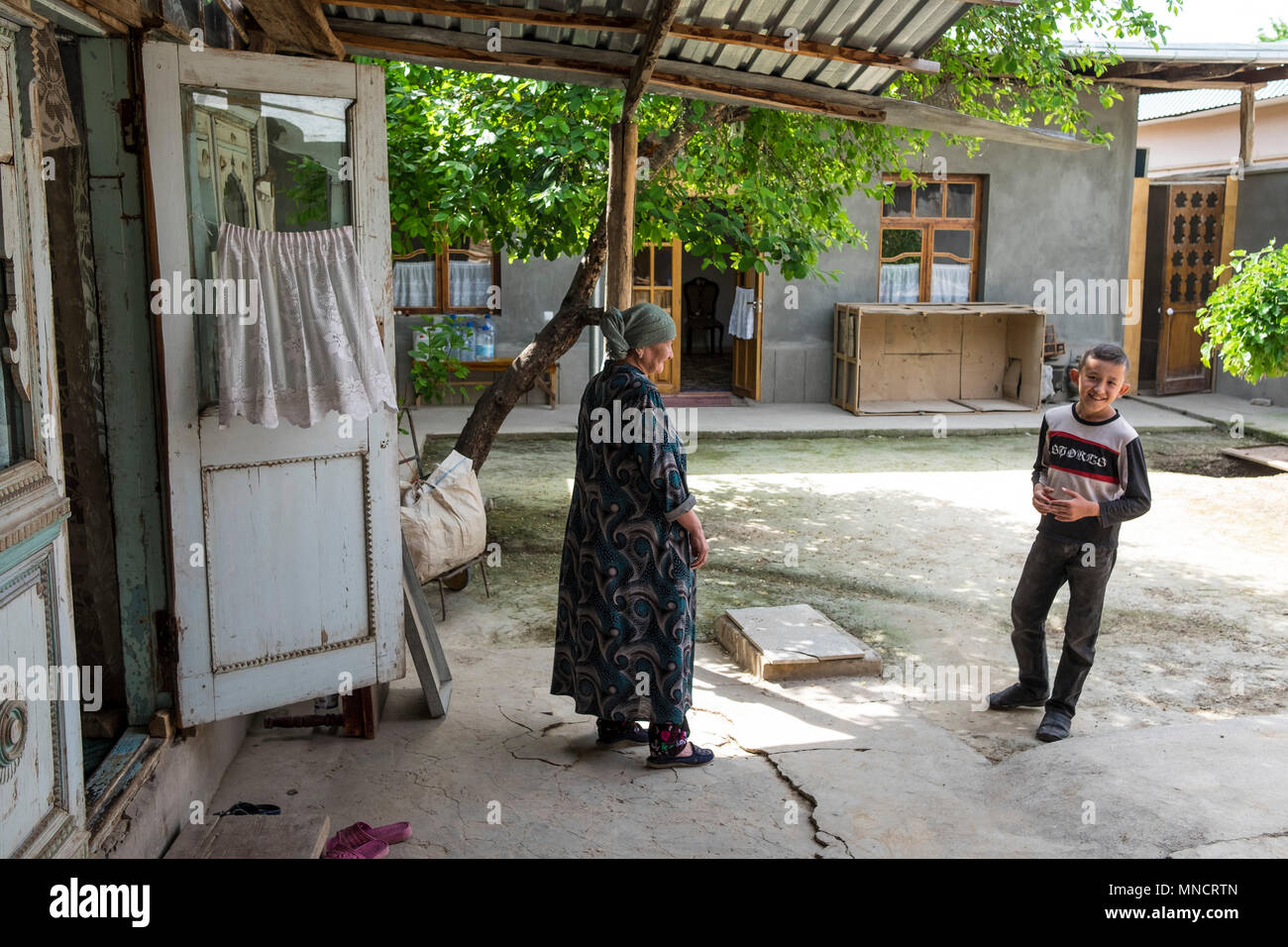 Uzbekistan, Tashkent, local house Stock Photo - Alamy