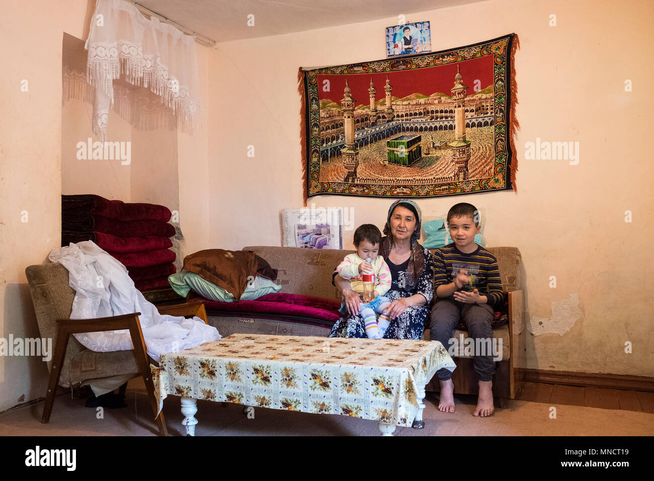 Uzbekistan, Tashkent, daily life at home Stock Photo Alamy
