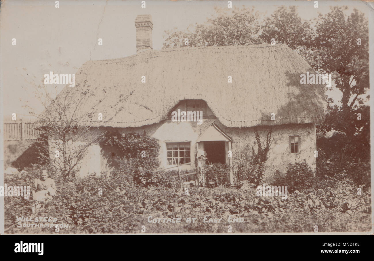 Vintage Photograph of a Cottage at East End, The New Forest, Hampshire, England, UK Stock Photo