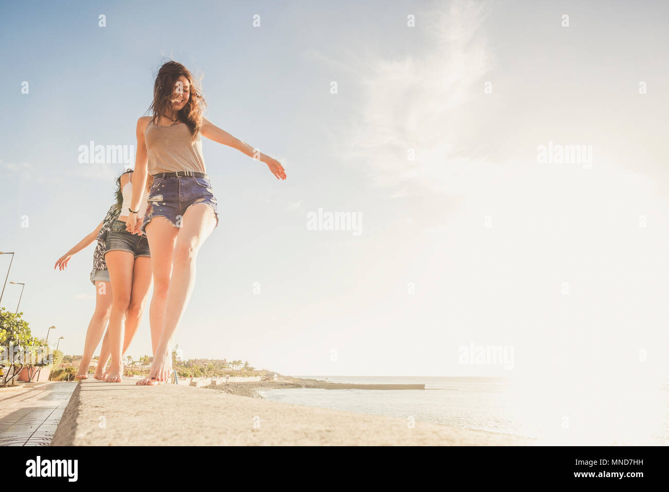 Three girls friends walk together hi-res stock photography and images -  Page 3 - Alamy