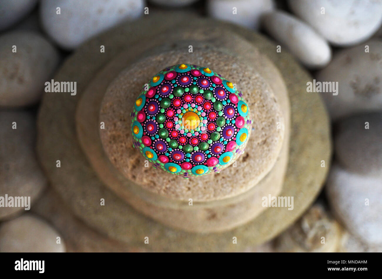 Mandala rock painting hi-res stock photography and images - Alamy