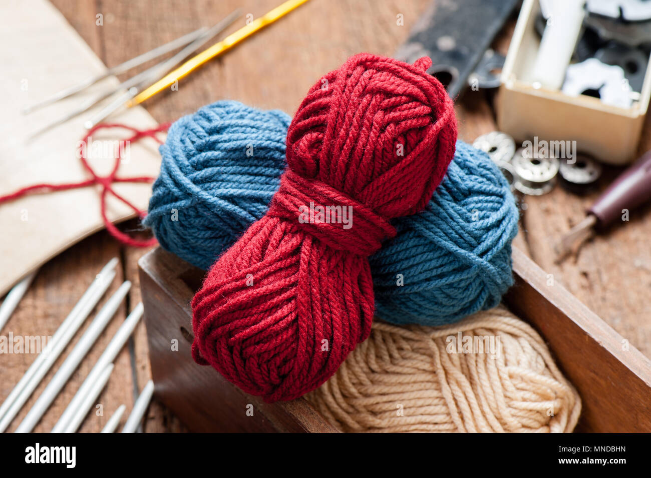 equipment for knitting and crochet (crochet hook, yarn, wool, needle