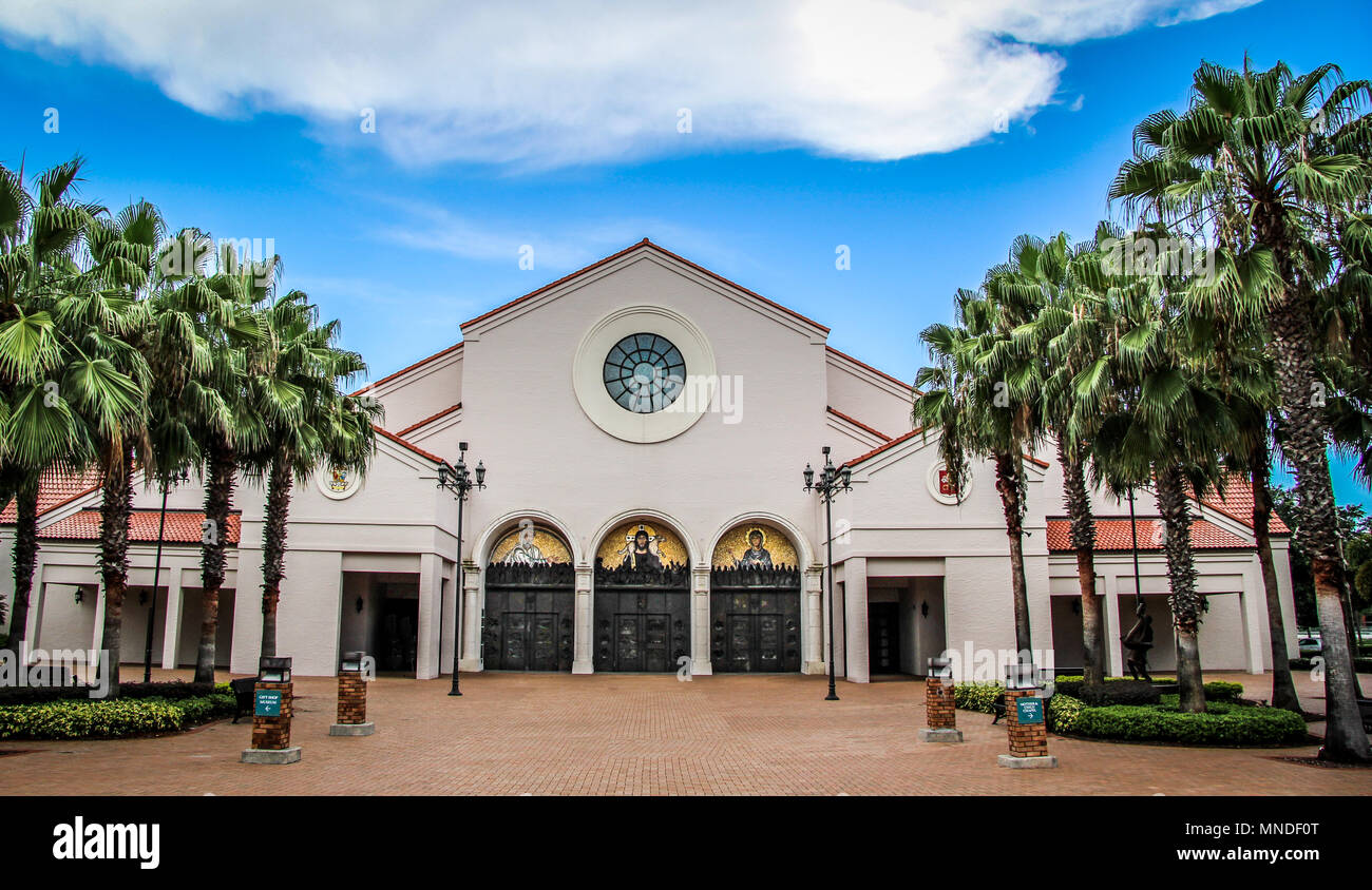 Basilica of the National Shrine of Mary, Queen of the Universe in
