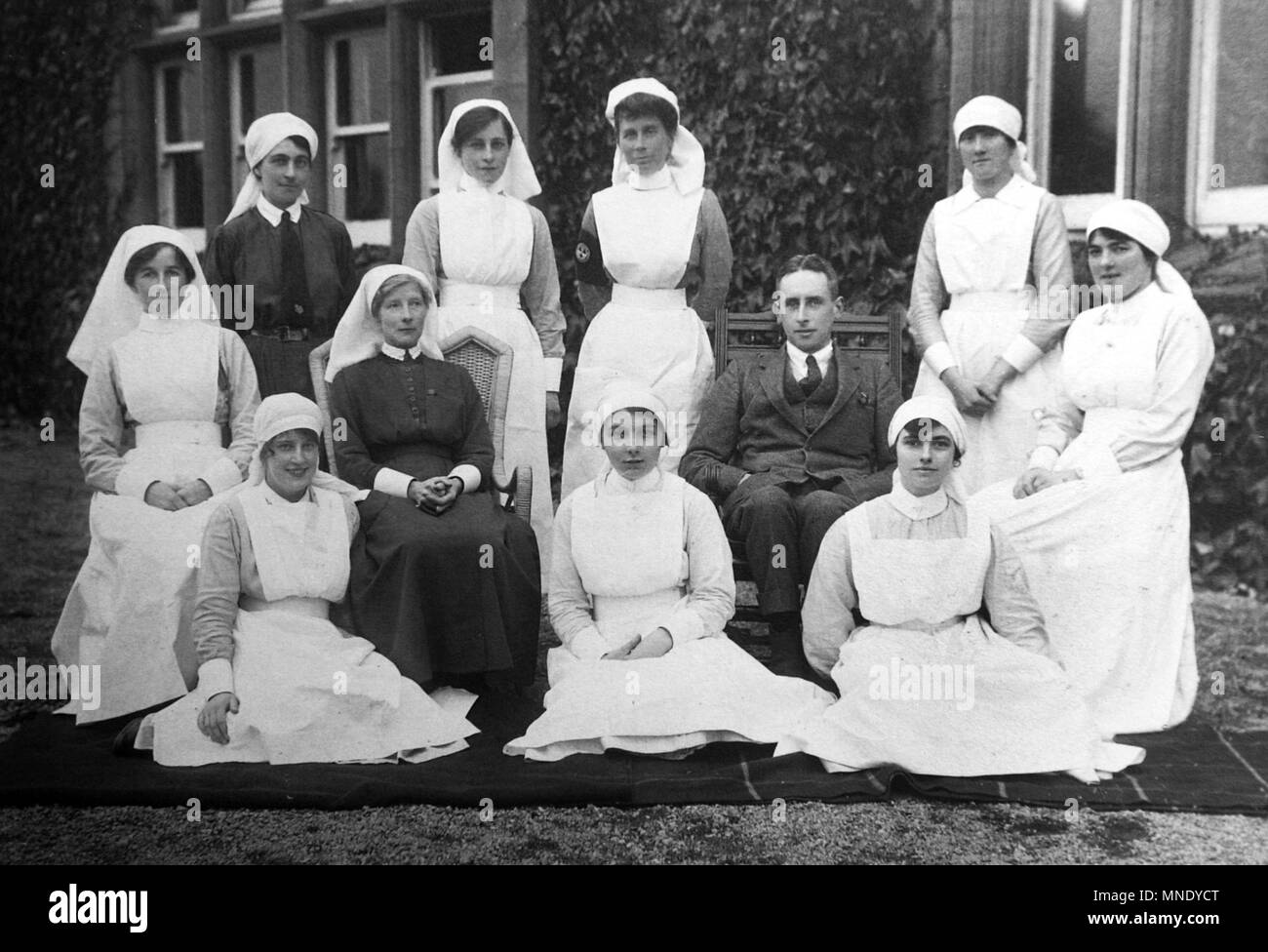 Early 20th century image of Doctor and nursing staff at the Lady Forrester Hospital, Much Wenlock 1912 Stock Photo