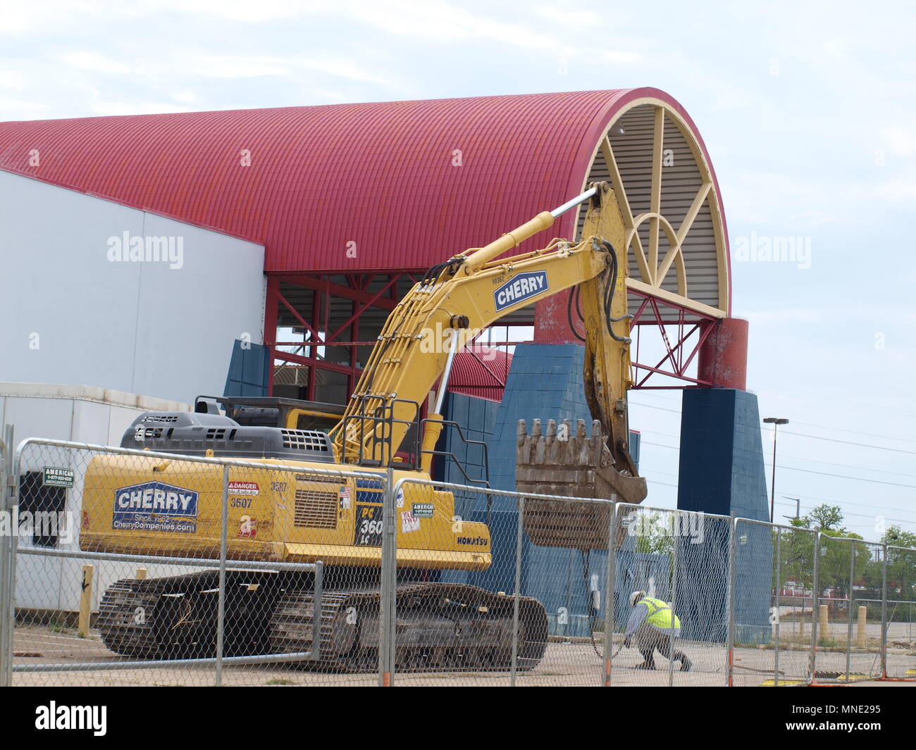 Dallas,USA,16 May 2018. Walmart sells its original Hypermart USA to the