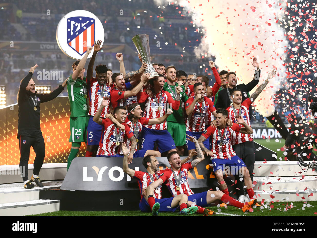 Fernando Torres of Atletico Madrid lifts the trophy with Atletico Madrid team during the UEFA Europa League Final match between Marseille and Atletico Madrid at Parc Olympique Lyonnais on May 16th 2018 in Lyon, France. (Photo by Leila Coker/phcimages.com) Stock Photo