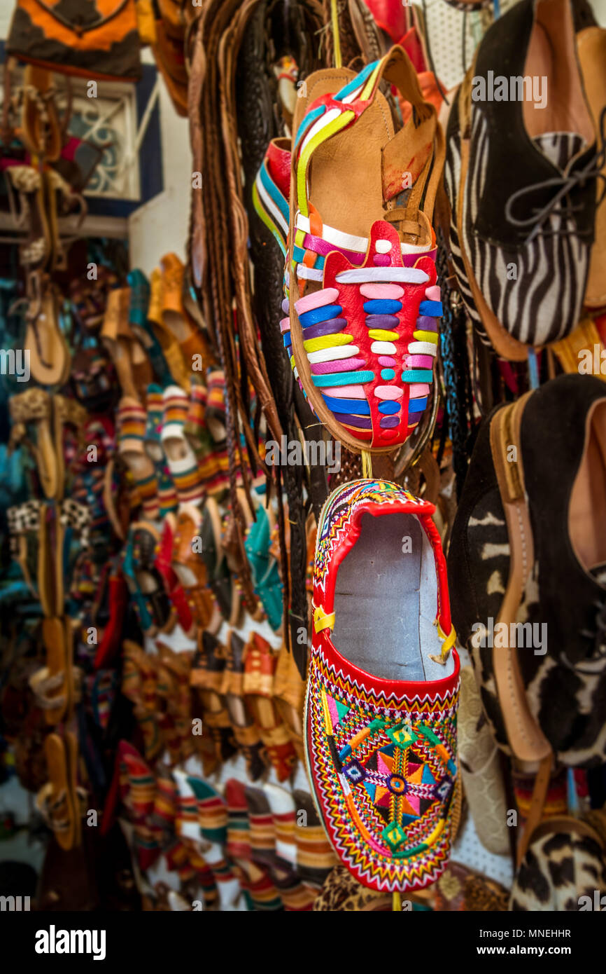 Colorful leather sandals in a Moroccan souk store Stock Photo - Alamy