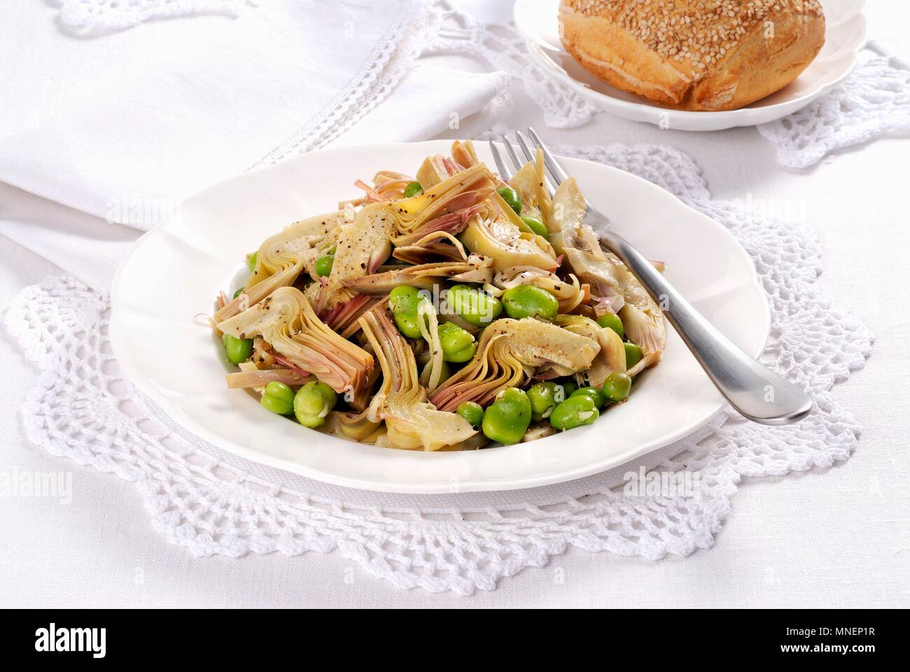 Frittedda siciliana (Italian artichoke & broad bean salad) Stock Photo