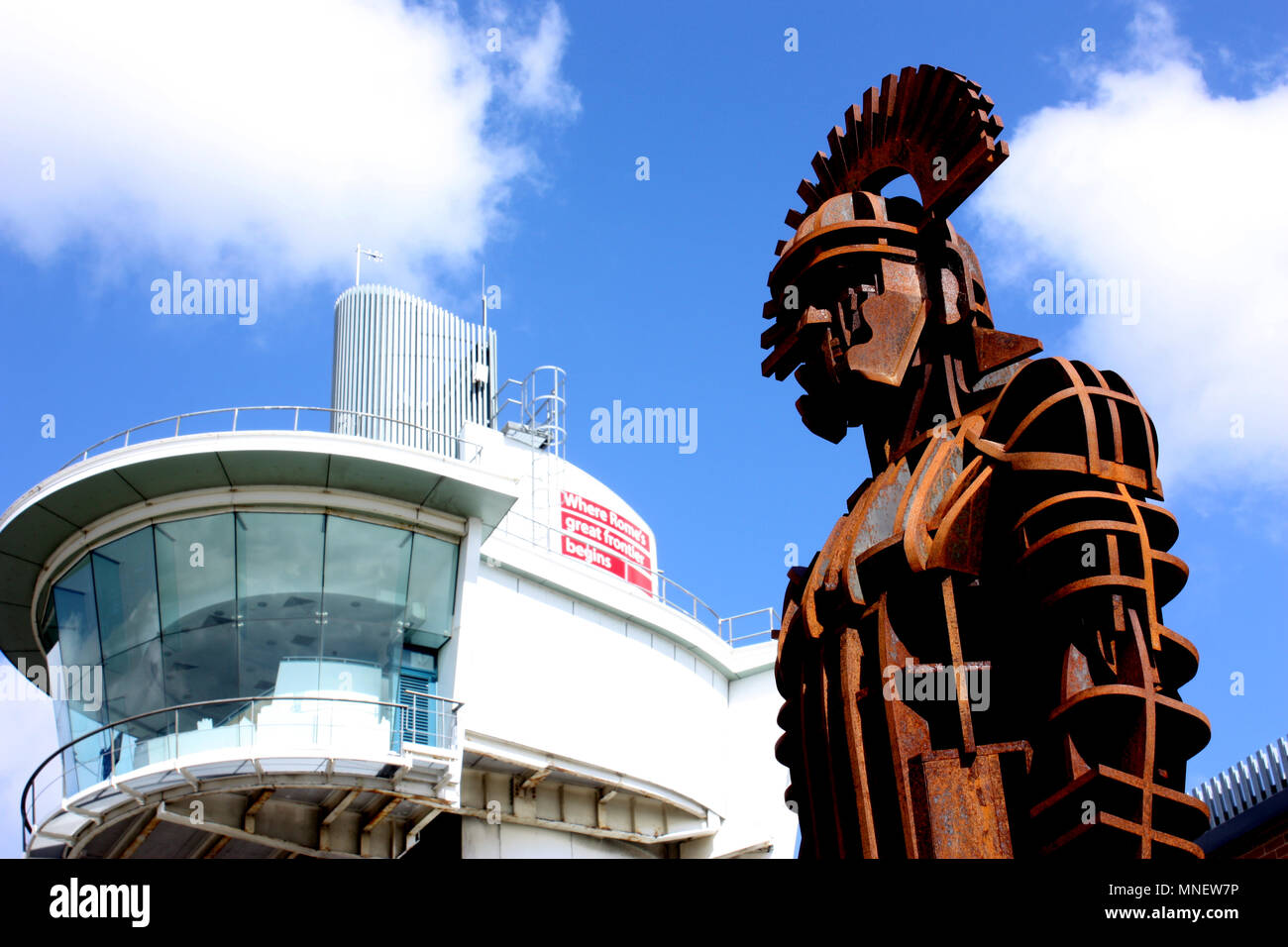 A statue of the Roman centurion Sentius Tectonicus at Segedunum fort in ...