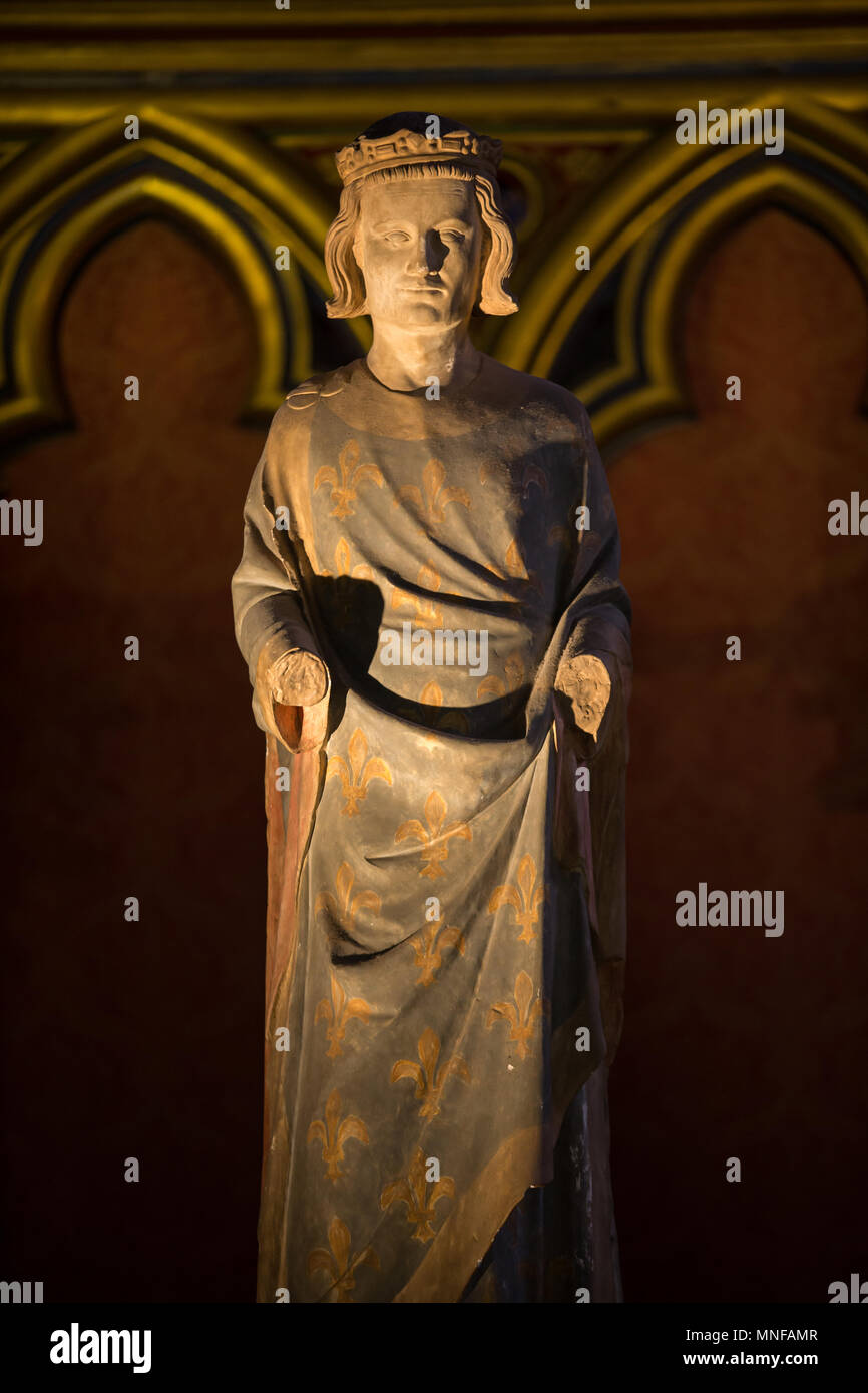 Statue saint louis king louis ix hires stock photography and images