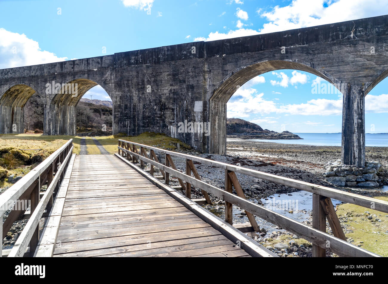 Loch nan Uamh viaduct – the large cenral pillar contains an entombed ...