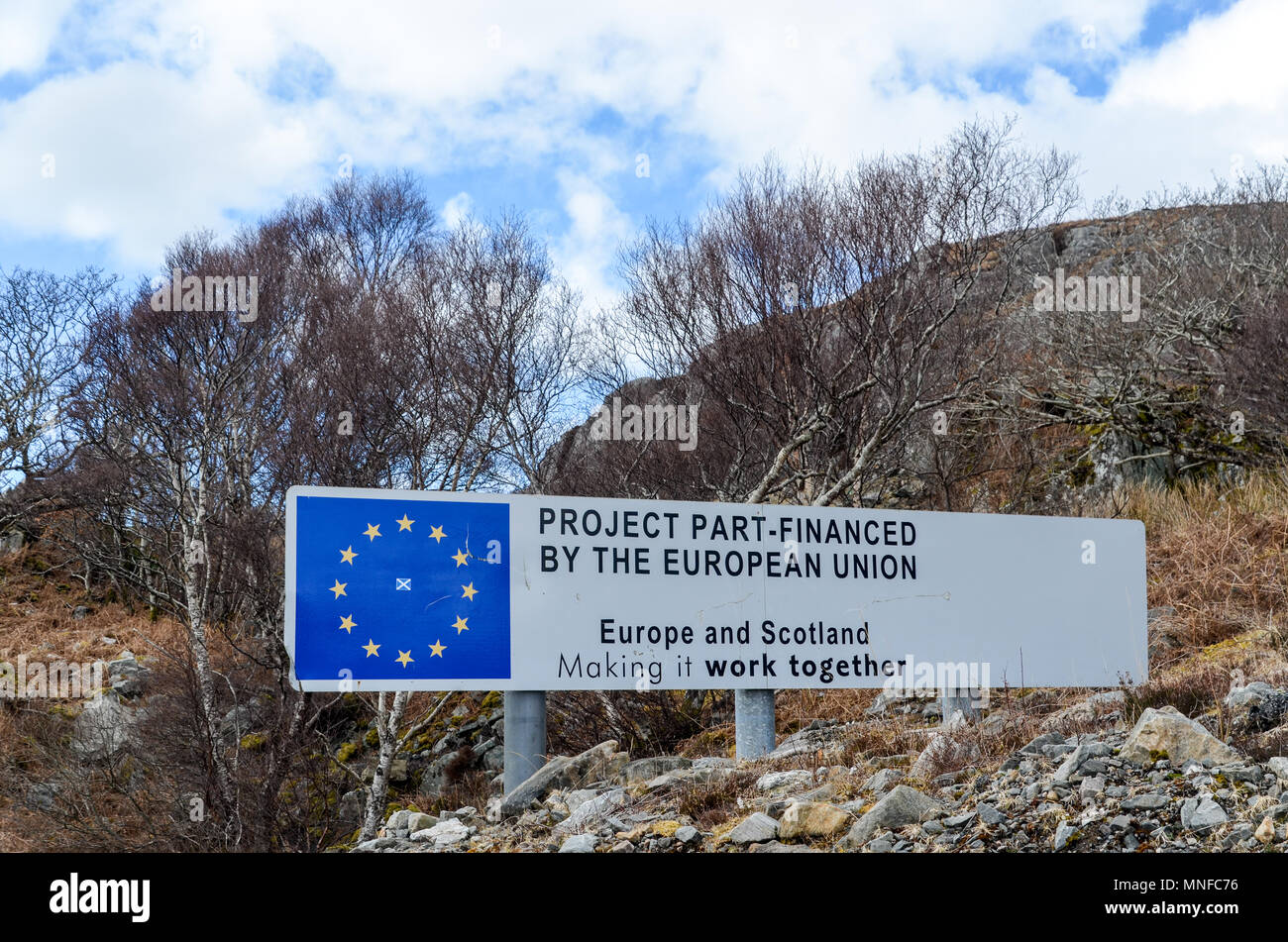 'Europe and Scotland' : Road sign in Highland, Scotland (Mallaig), highlighting the cooperation between Scotland and the European Union Stock Photo