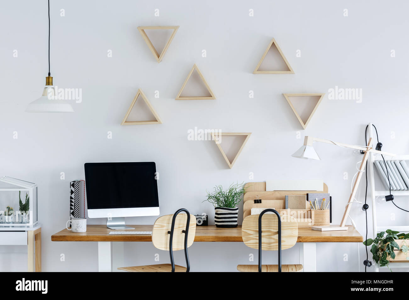 Studying Wallpapers Top Free Studying Backgrounds Wallpaperaccess