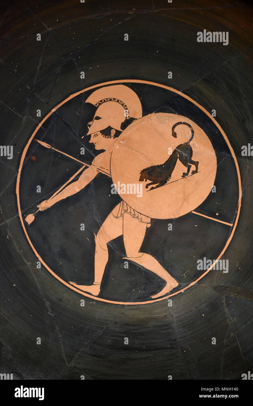 Berlin. Germany. Altes Museum. Attic red-figure Cup / Kylix, Drinking Cup of Oltos: The Death of Patroclus, tondo depicting a warrior, made by the pot Stock Photo