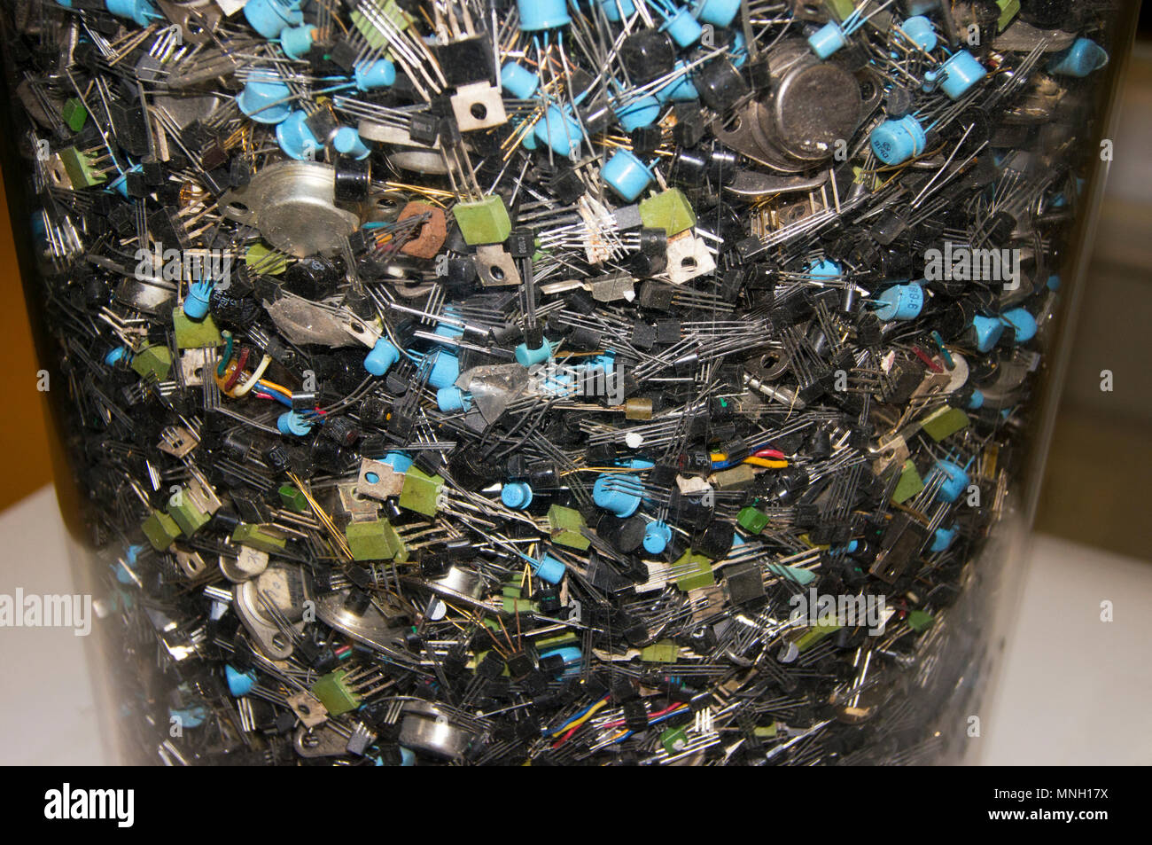 Transistor Collection Semiconductor transistor hi-res stock photography and images - Alamy
