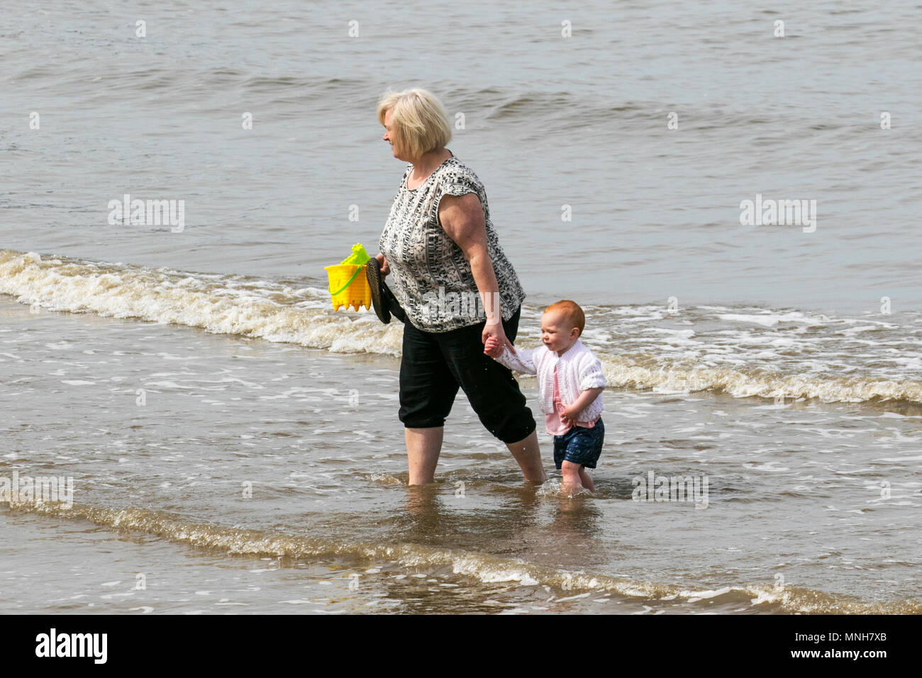 Bucket and spade blackpool hires stock photography and images Alamy