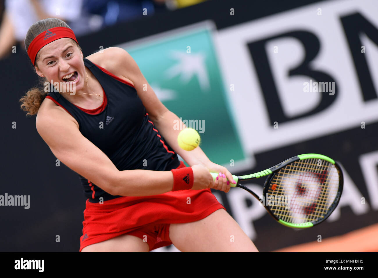 Foro Italico, Rome, Italy. 16th May, 2018. Italian Open Tennis; Jelena Ostapenko (LAT) during her match against Johanna Konta (GBR) Credit: Action Plus Sports/Alamy Live News Stock Photo