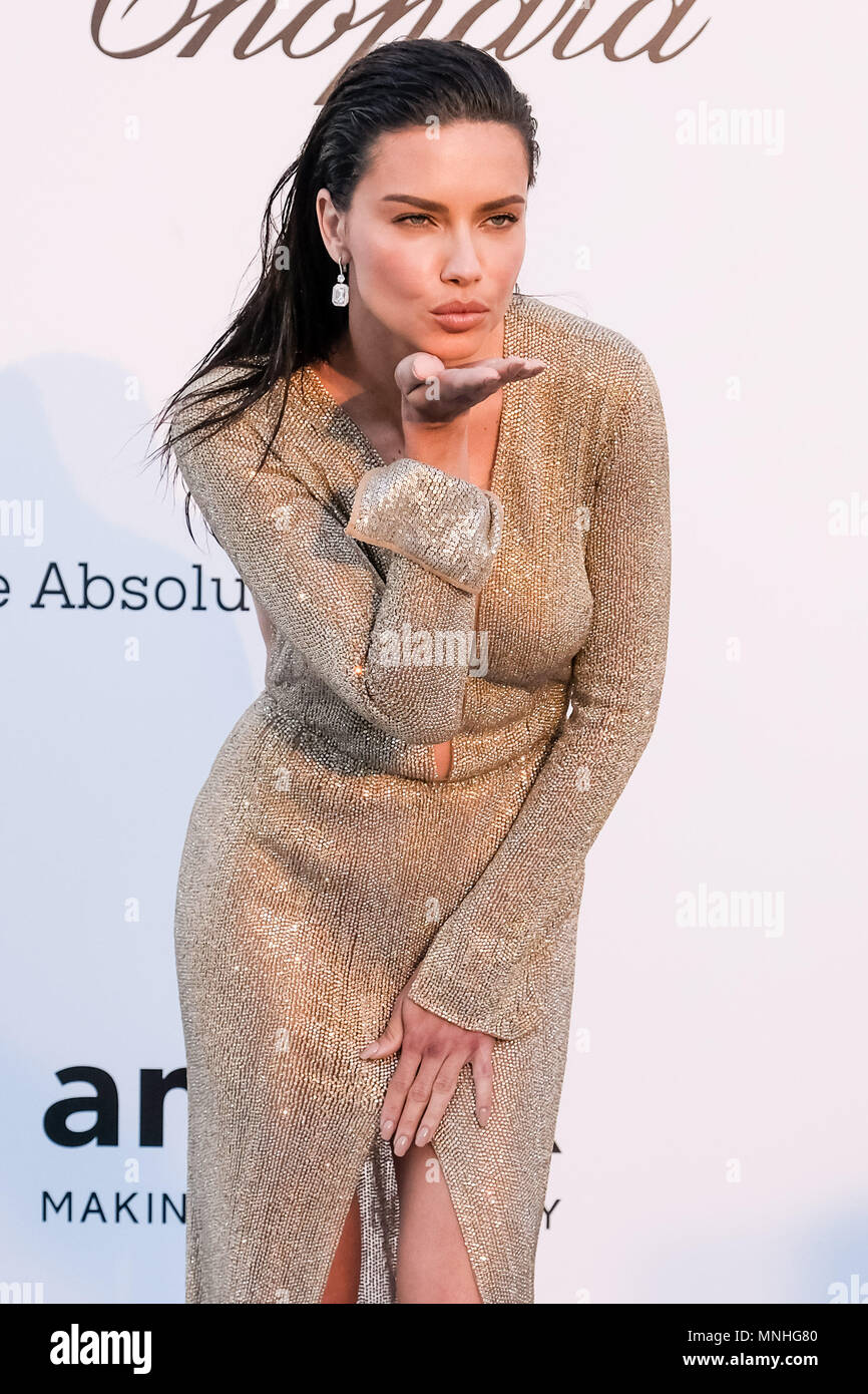 Cannes,  Antibes, France. 17th May 2018. Adriana Lima arrives at the '25th amfAR Gala Cannes' on Thursday 17 May 2018 held at Hotel du Cap-Eden-Roc, Antibes. Picture by Julie Edwards. Credit: Julie Edwards/Alamy Live News Stock Photo