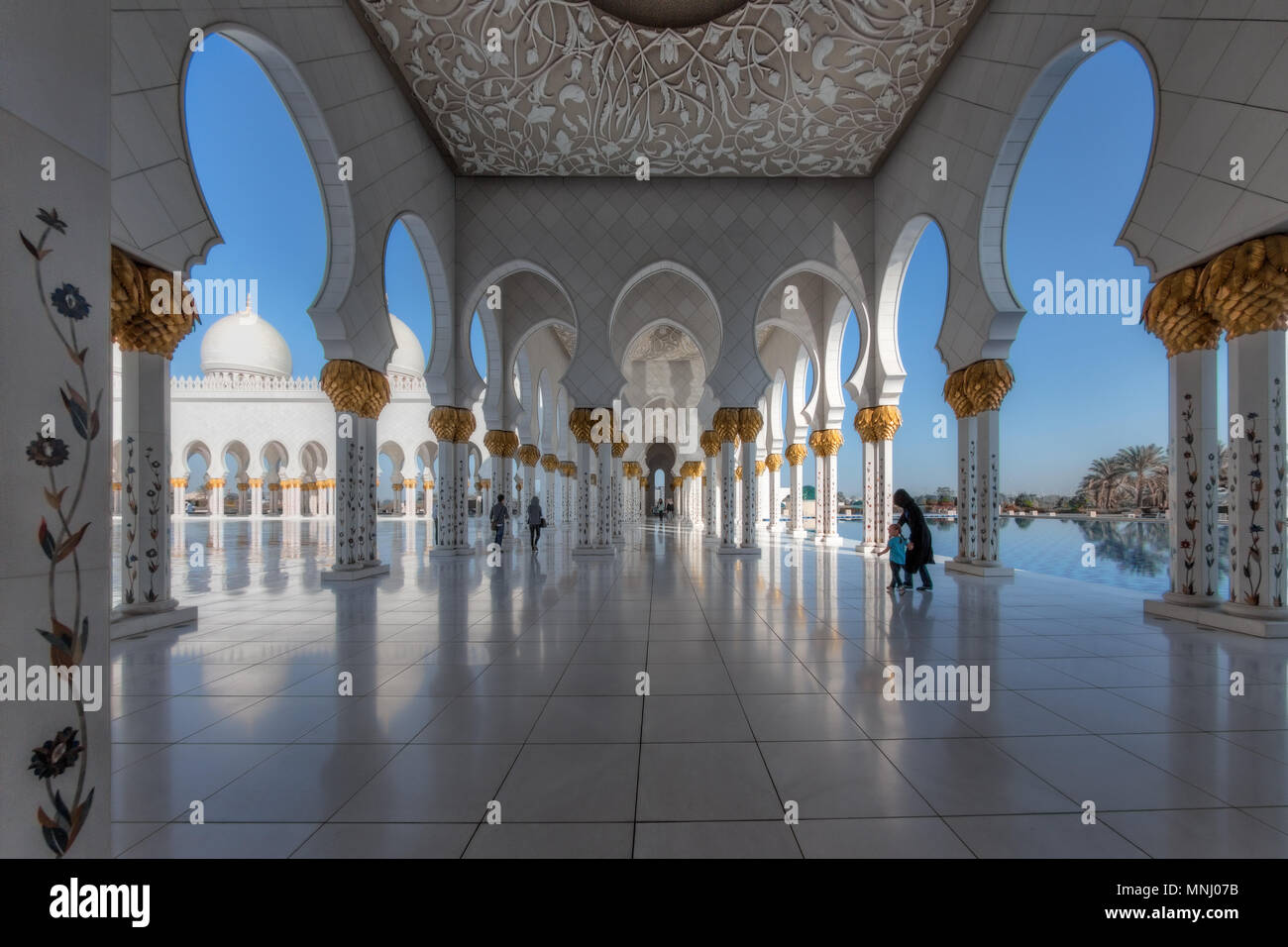 Sheikh Zayed Grand Mosque.  Scheich-Zayid-Moschee. Abu Dhabi Stock Photo