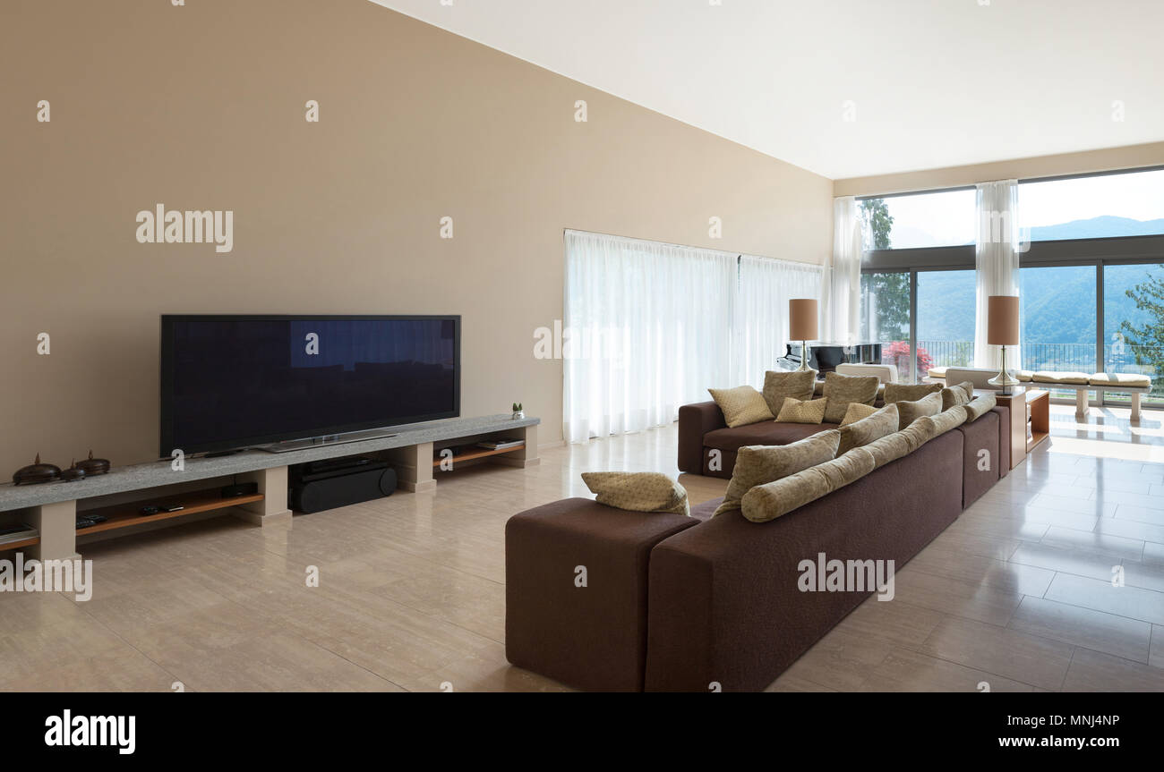 Interior of a modern living room, comfortable divan Stock Photo Alamy