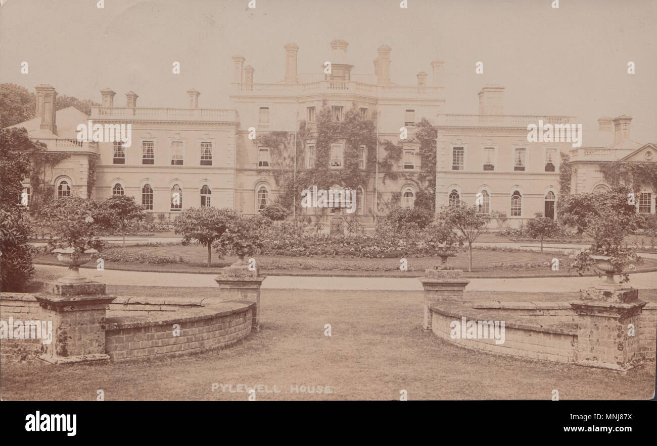 Pylewell Park House, Lymington, Hampshire, England Stock Photo Alamy