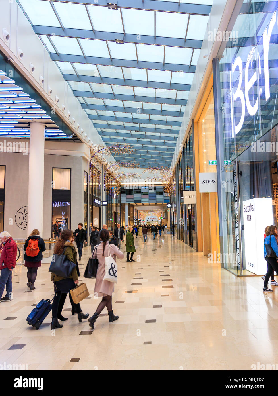 Netherlands, Utrecht, 16 November 2017 - Hoog Catharijne Shopping Mall In Utrecht
