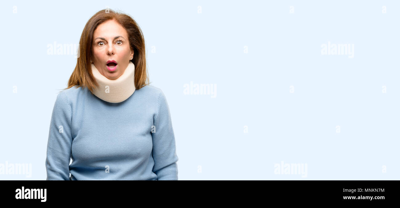 Shock collar hires stock photography and images Alamy