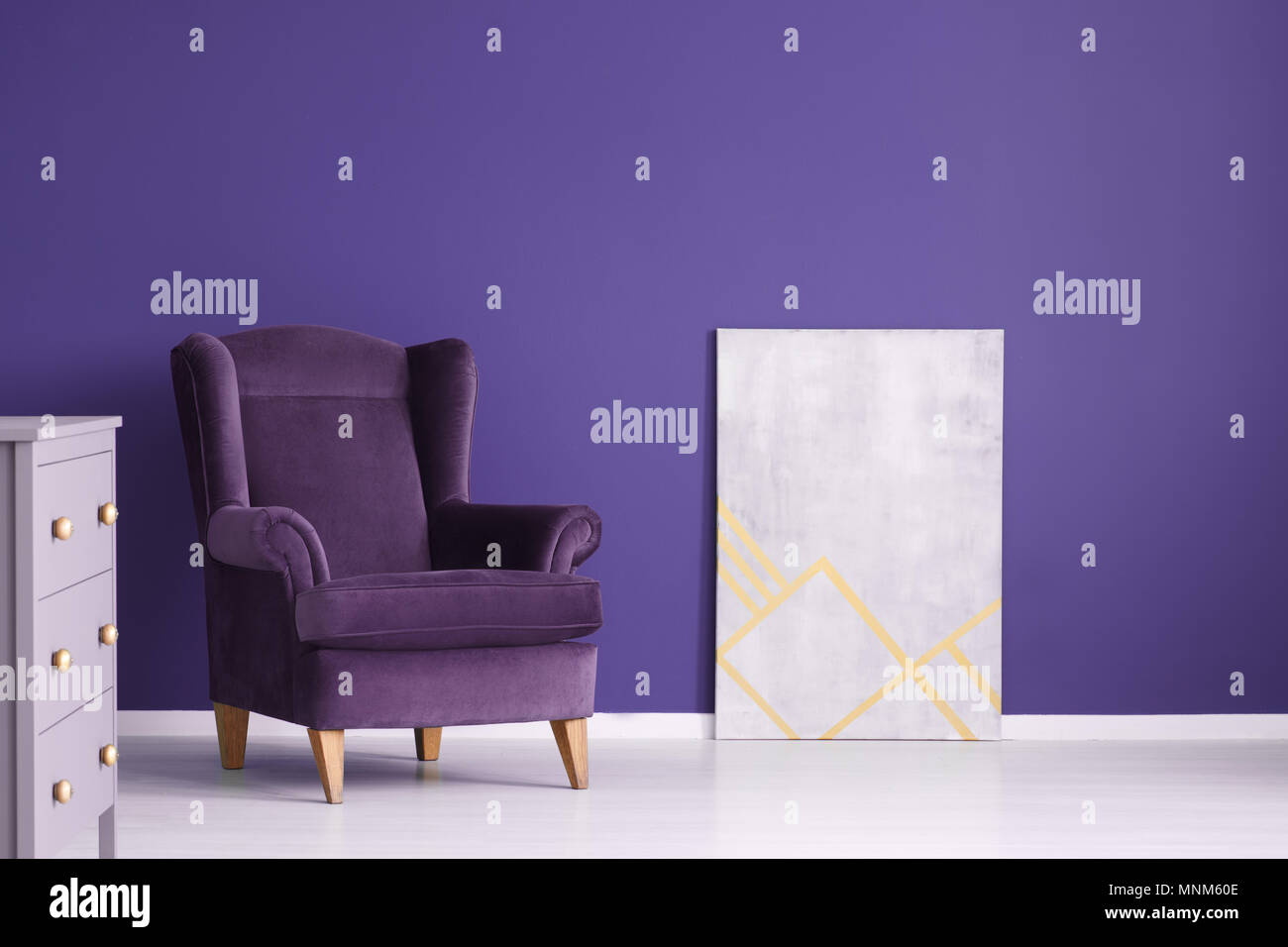 pic Purple Chairs For Living Room alamy