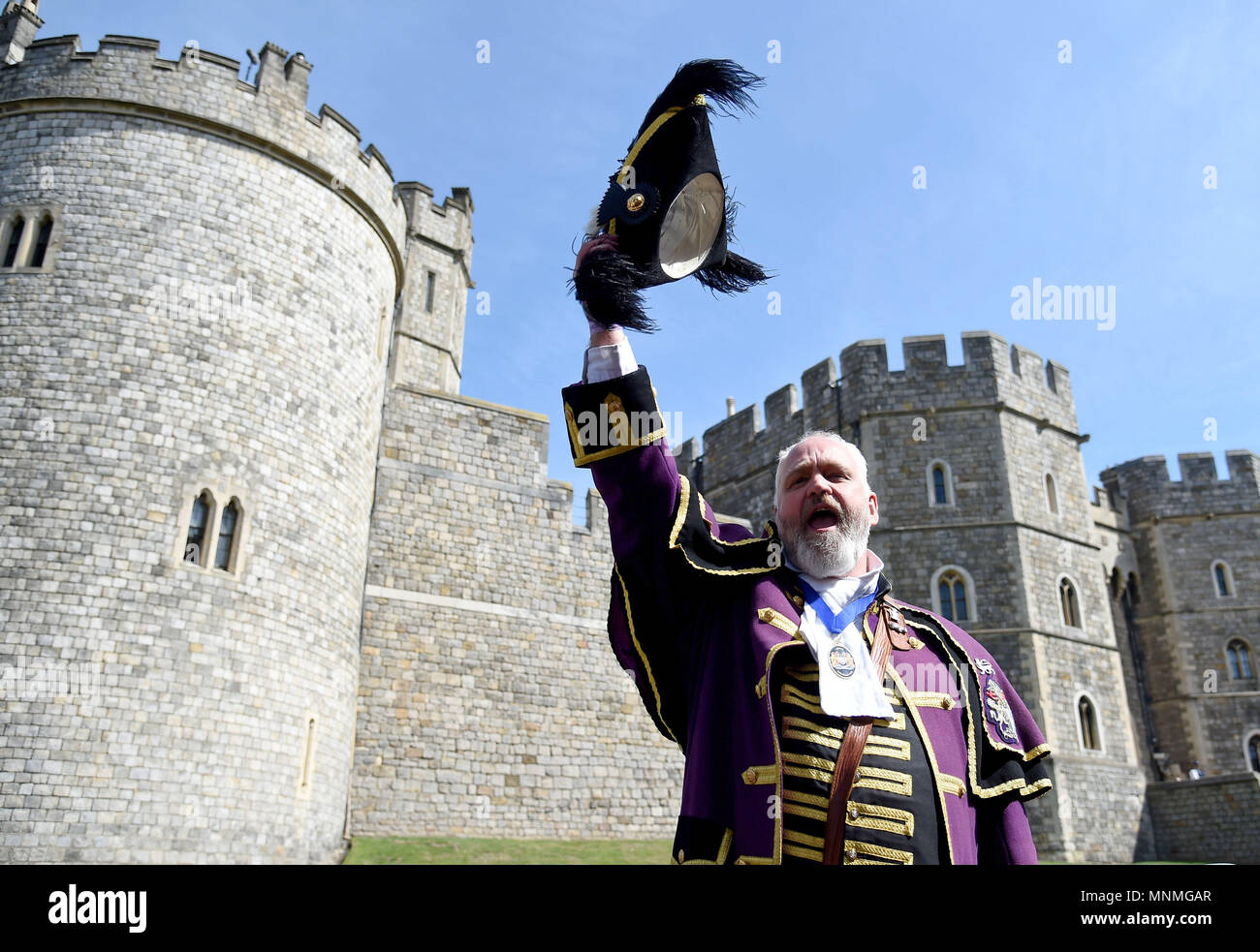 Windsor, UK. 18th May 2018. Town Crier at Windsor Castle Credit: Finnbarr Webster/Alamy Live News Stock Photo