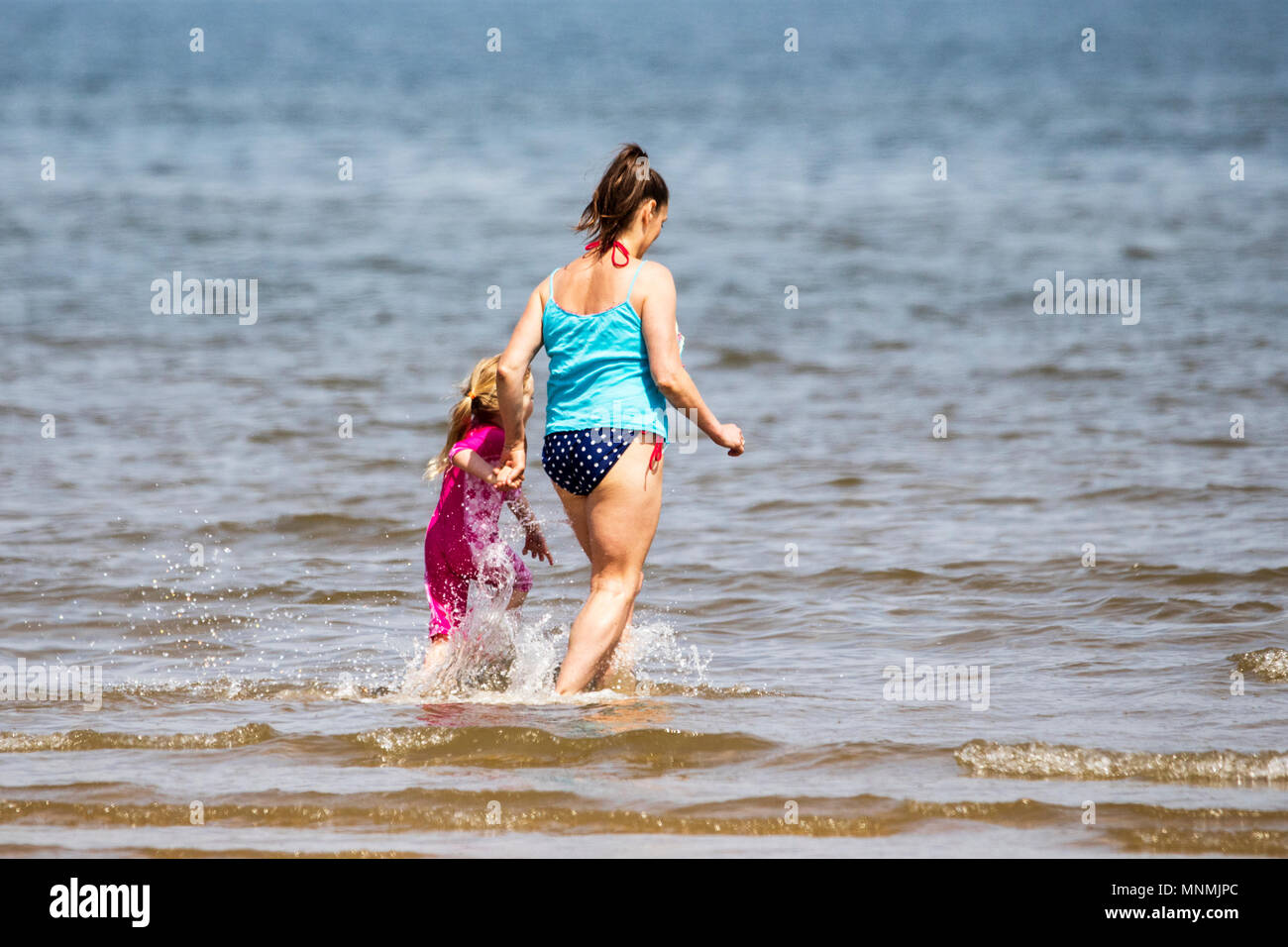 Page 3 Weather Beach Bikini Uk High Resolution Stock Photography And Images Alamy