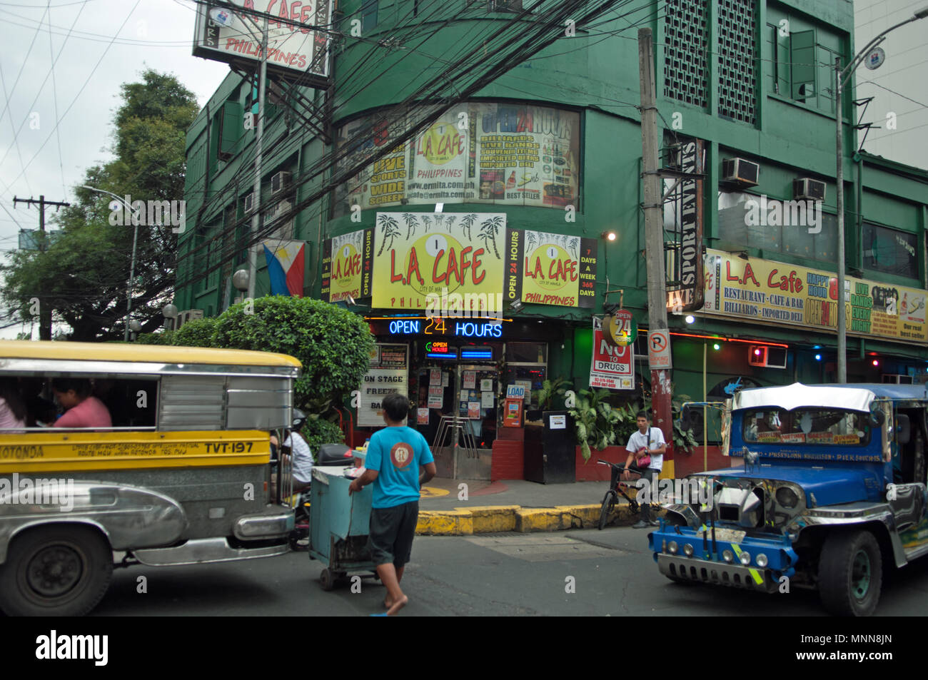LA Cafe,with jeepney passing by, Manila Stock Photo