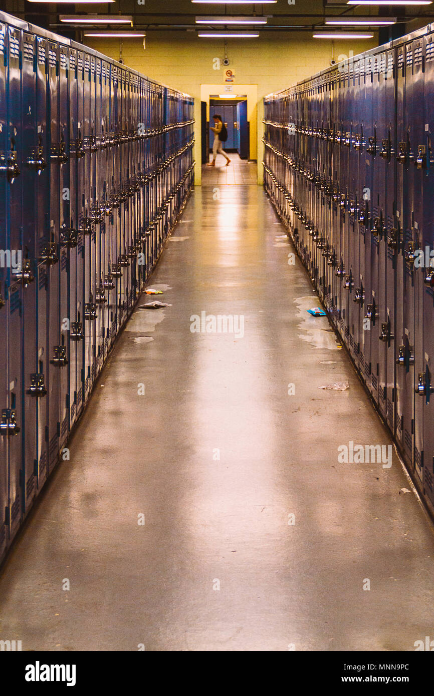 Endless locker corridor Stock Photo - Alamy