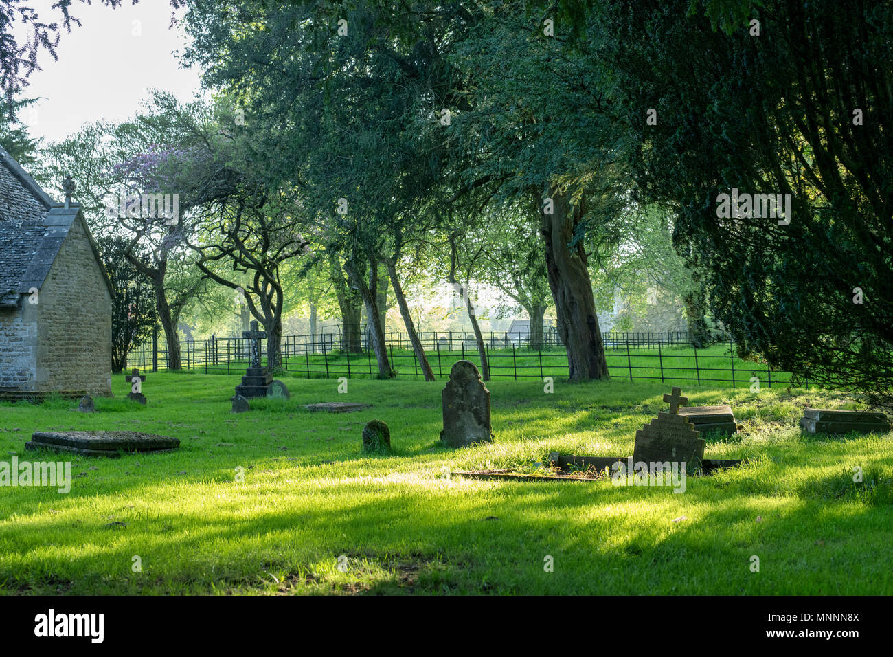 Woodland burial uk hires stock photography and images Alamy