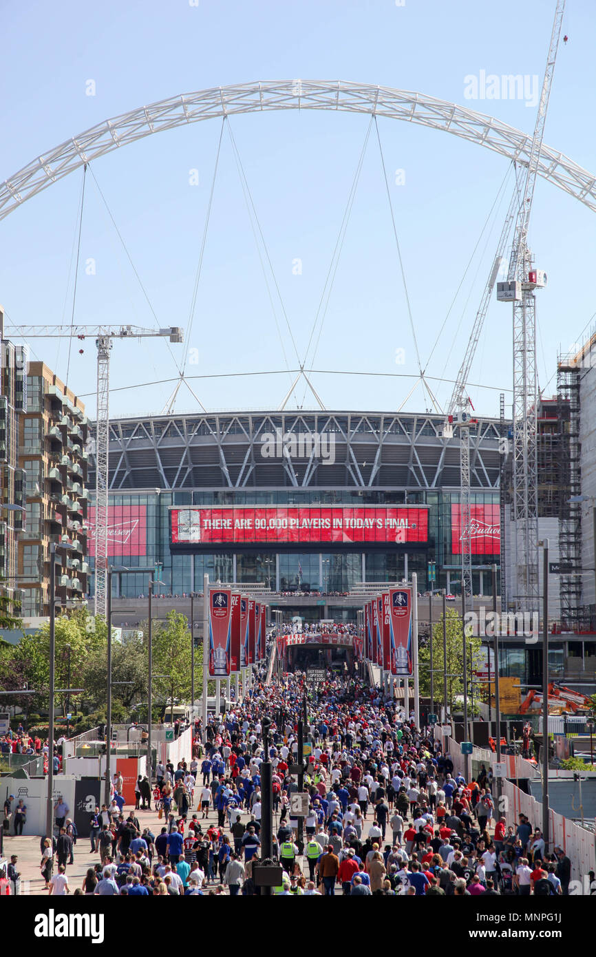 Fa cup final wembley stadium hi-res stock photography and images - Alamy