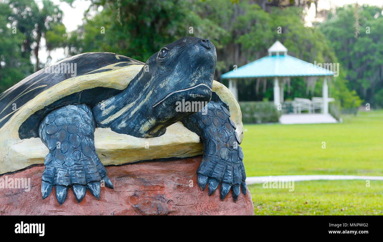 Landmark turtle sculpture in a public park, Inverness, Florida Stock ...