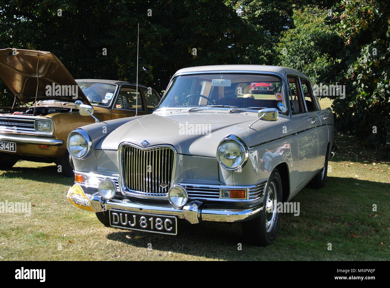 File:Riley 4-72 1965 front.jpg - Wikimedia Commons